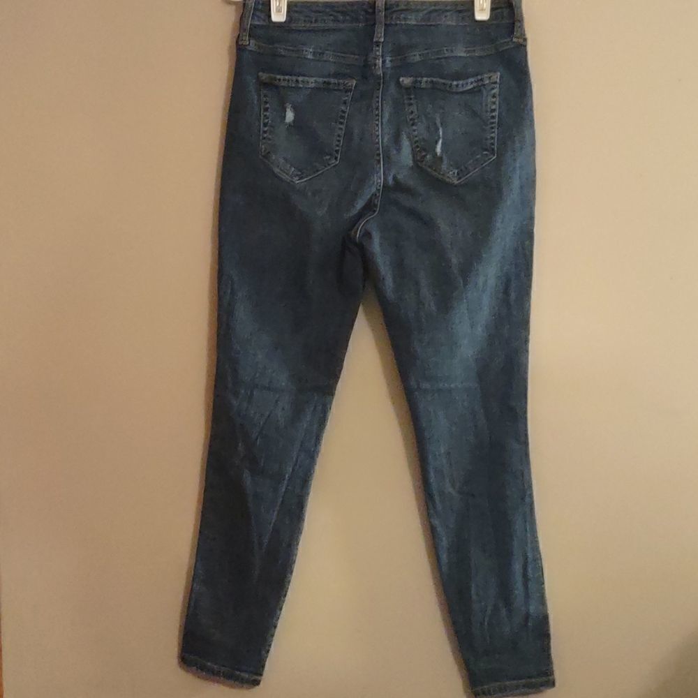 Wild Fable Women's size 12 distressed‎ ankle jeans, side stripe - Picture 5 of 7